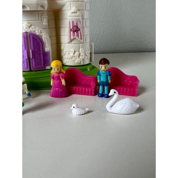 Rare Polyfect Toys Mini Playset: Dream Castle & Doll House w/ People Furniture - Picture 3 of 10